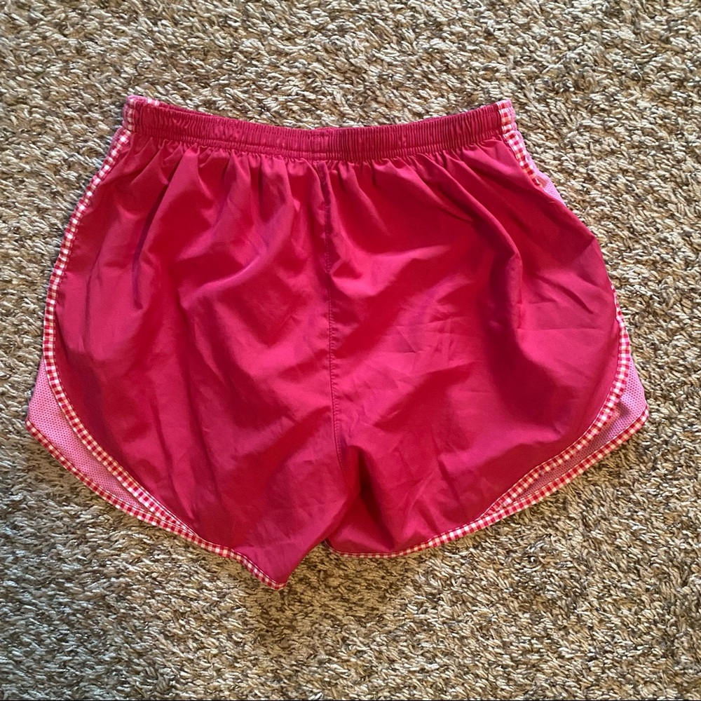 nike running shorts - Picture 2 of 3